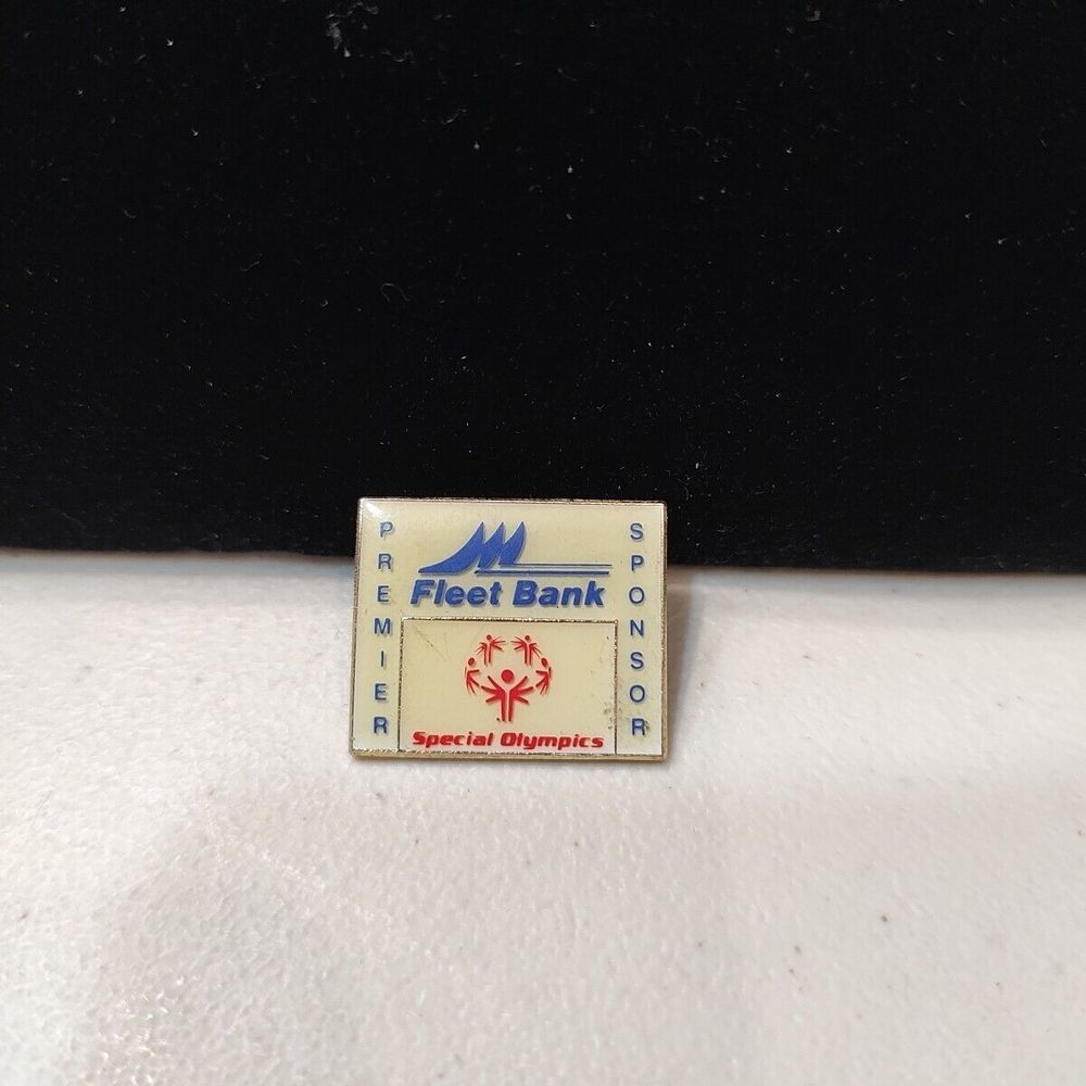 Vtg Fleet‎ Bank Premier Sponsor USA Special Olympics Lapel Tack Pin